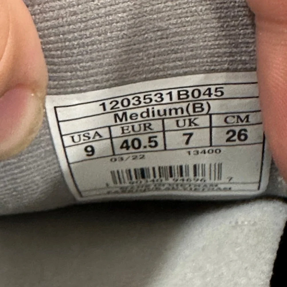 Brooks Womens Sneakers Size 9 Adrenaline GTS 22 Running Shoes Gray Blue Active
